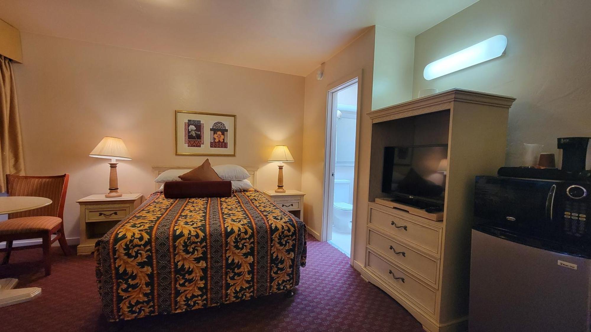 El Camino Inn Daly City Room photo